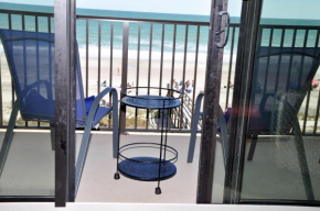Oceanfront SPT402, Walk to Beach Bars, Dining, Shopping & More